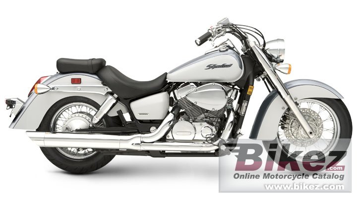 Big Honda shadow aero picture and wallpaper from Bikez.com